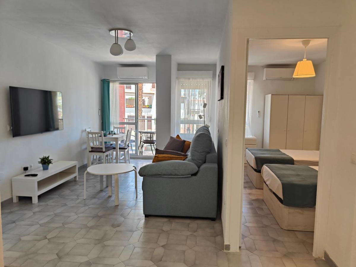 Apartamento Entero, Enormes Piscinas, Terraza Y Playa Benalmádena Eksteriør bilde