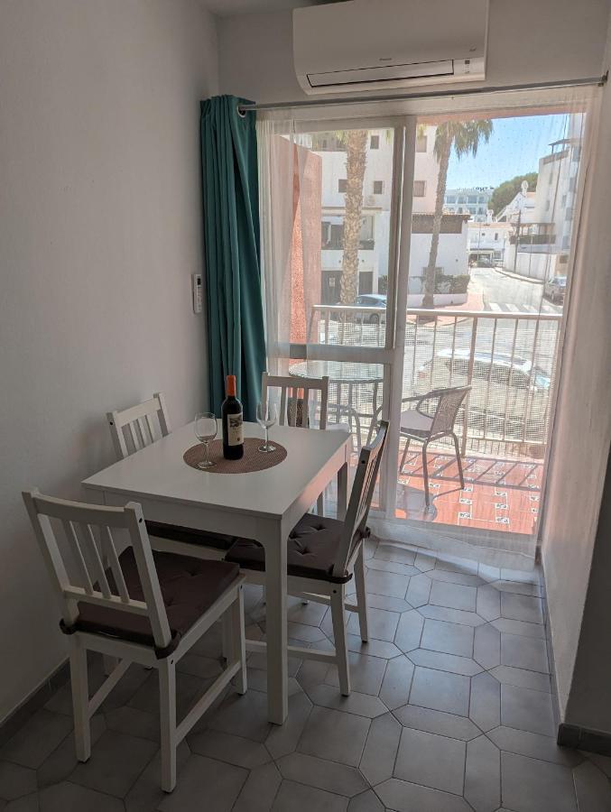 Apartamento Entero, Enormes Piscinas, Terraza Y Playa Benalmádena Eksteriør bilde
