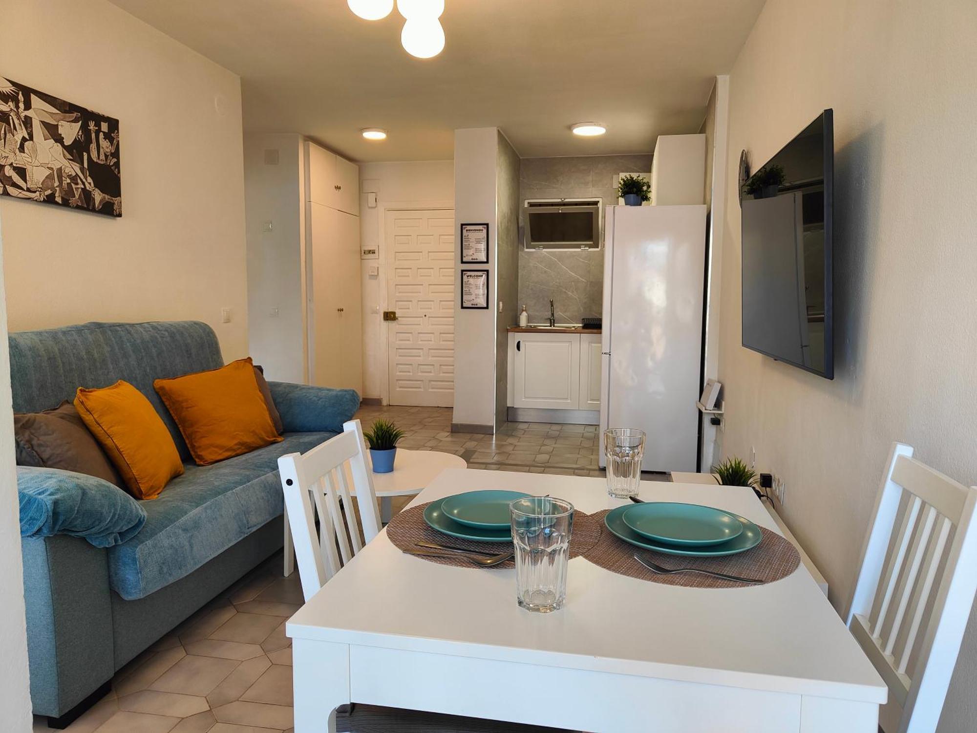 Apartamento Entero, Enormes Piscinas, Terraza Y Playa Benalmádena Eksteriør bilde