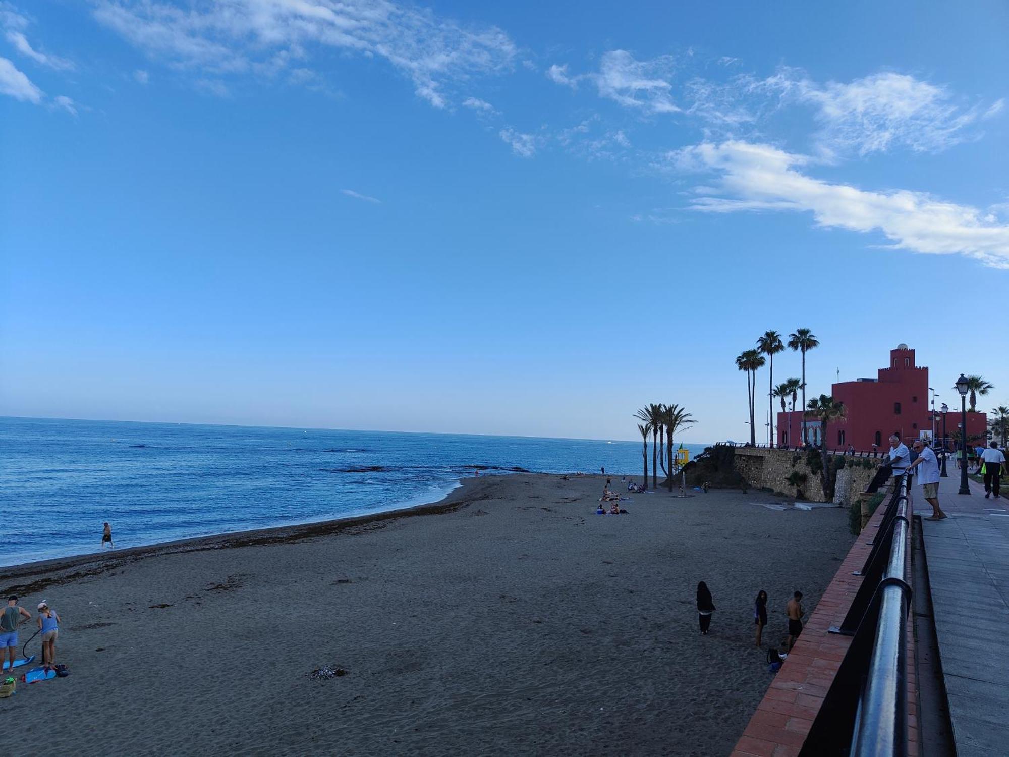Apartamento Entero, Enormes Piscinas, Terraza Y Playa Benalmádena Eksteriør bilde